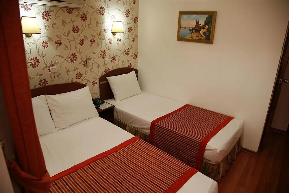 Hotel Akcinar Istanbul 3*,