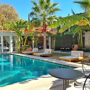 Otel Jardin D'azur