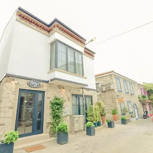 Otel Sulty's Avlu